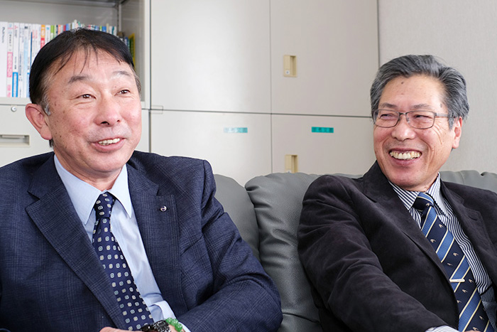 吉田隆一氏と辻本康行氏