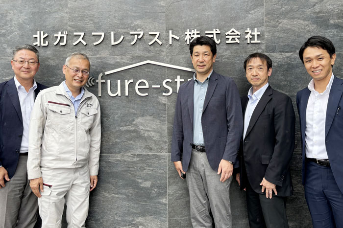 高橋 憲司 氏、髙橋 恒行 氏、青木 勝則 氏、嘉多山 洋一 氏、ストライク田中