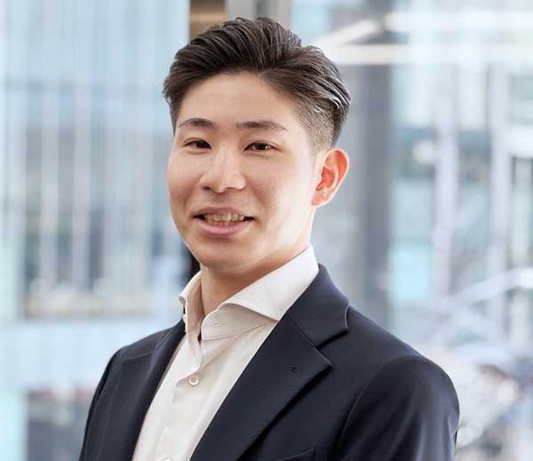 鹿内 翔太