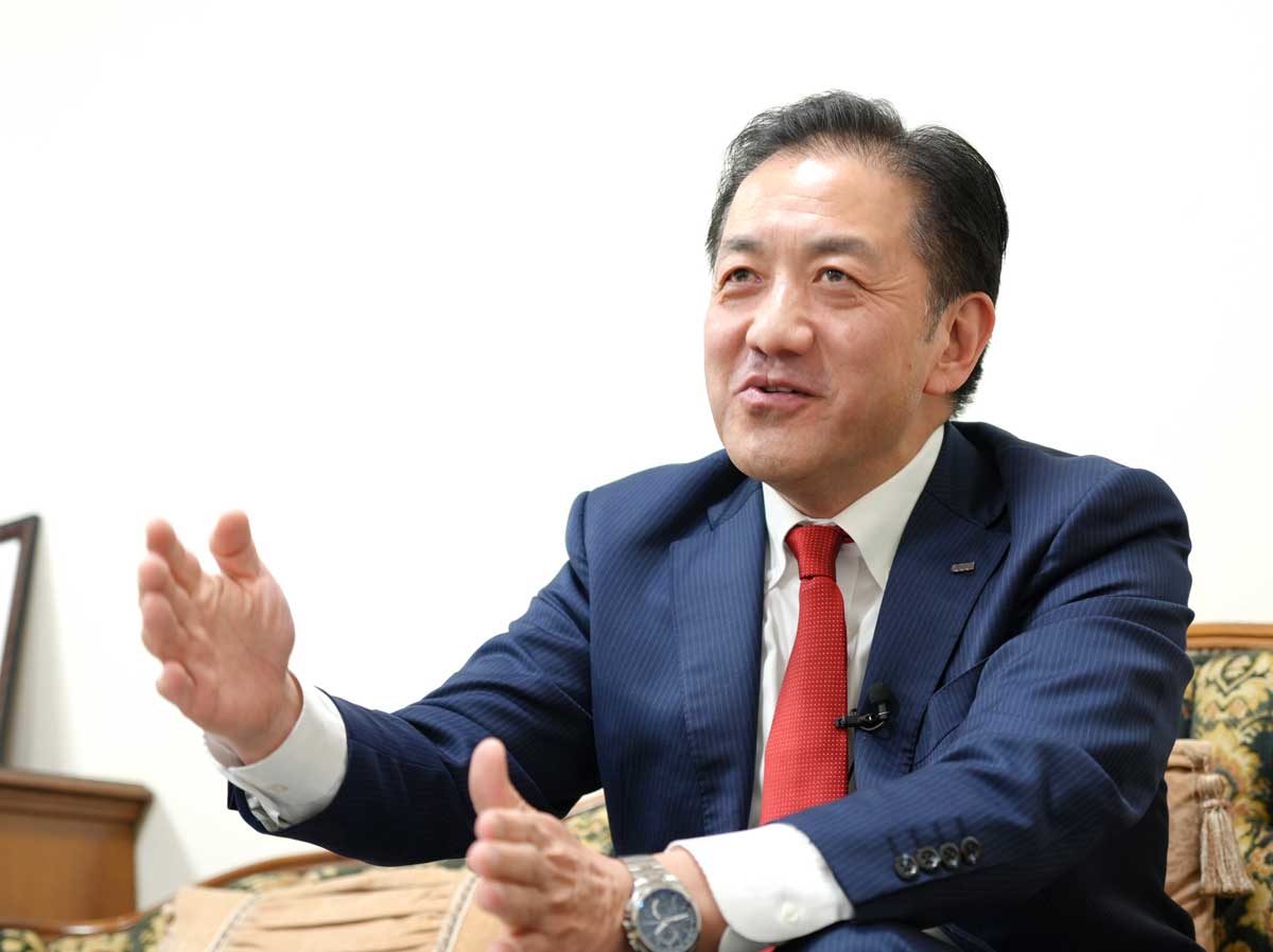 「ライフパートナービジネス」への進化を通じ、新たな顧客価値の創出を目指す栗林社長