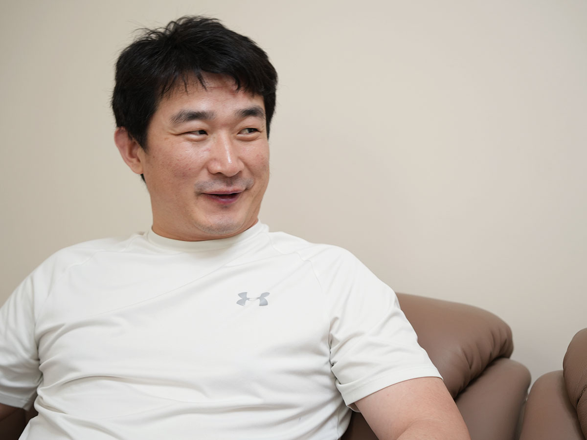 谷町洋氏
