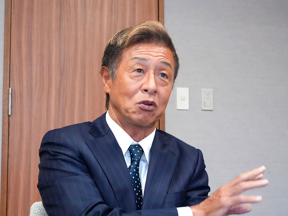 宗家くつわ堂の印象について語る千頭氏