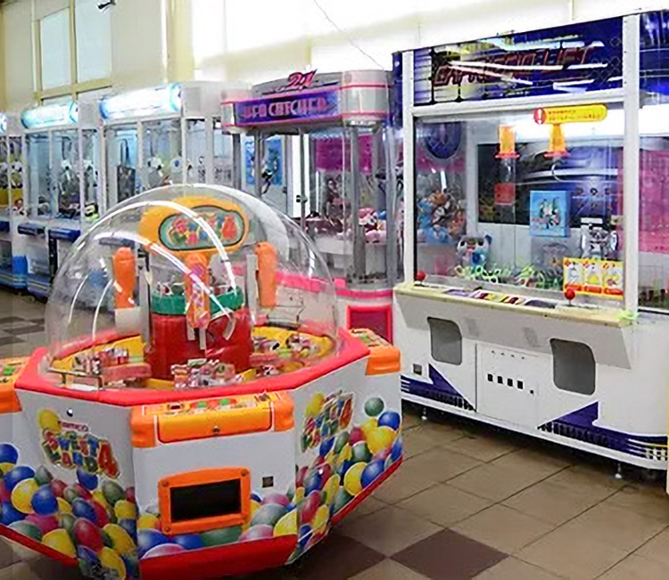 クレーンゲーム機